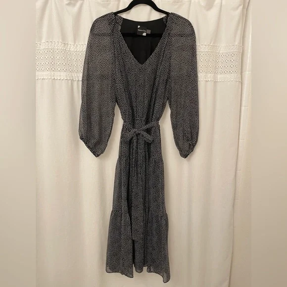 Maison Tara Dresses | Maison Tara Black & White Long Sleeves Tie Waist Midi Women's Dress (Size 12) | Color: Black/White | Size: 12 | Pm-87246966'S